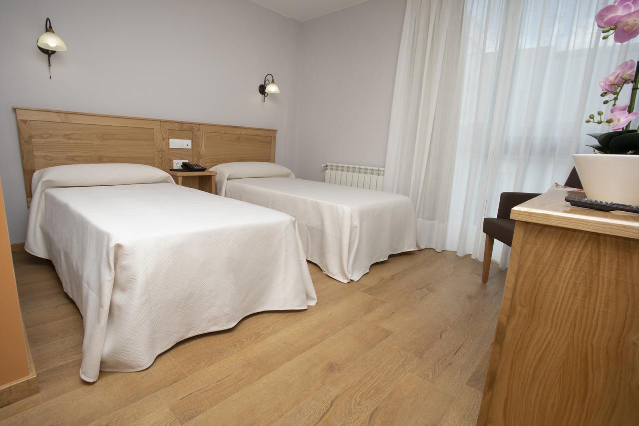 Hotel Novoa Sarria Buitenkant foto