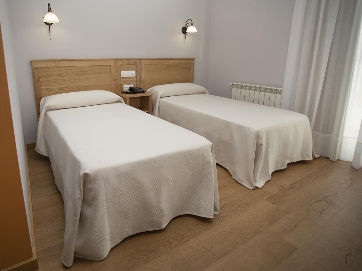 Hotel Novoa Sarria Buitenkant foto